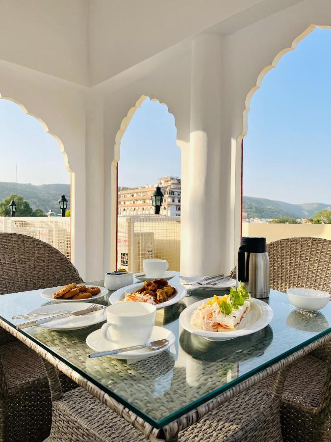 Hotel Amayra Džajpur Exteriér fotografie